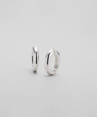 ＜COCOHNIK ONKITSCH (Women)＞シルバー　ハギーイヤリング　トラック（２００２６２５９８４）