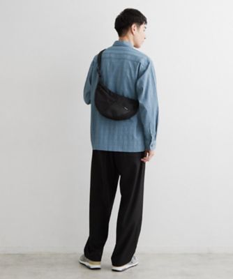 VISIONARY 異素材コンビ ムーンショルダーバッグ