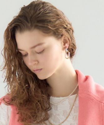 ＜23区 (Women)＞コンビカラー　オーバル　イヤリング（ＡＳ３ＤＬＳ０２３１）