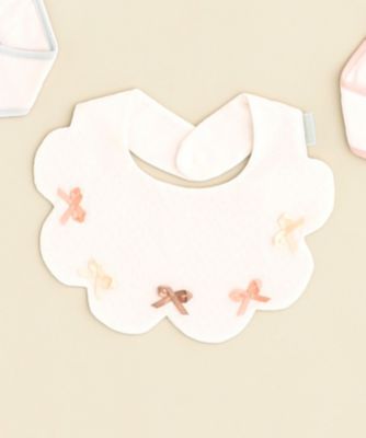 プティリボン　ビブ（ＢＢ４ＴＢＭ０１００）