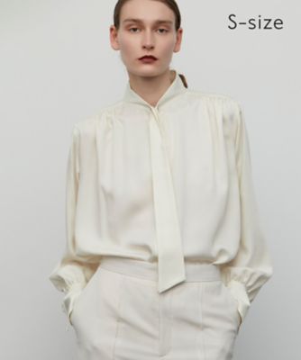 ＜BEIGE， (Women)＞【Ｓ－ｓｉｚｅ】ＣＯＬＩＧＮＹ　／　ボウタイブラウス（ＢＬＣＸＳＡ０２１１）