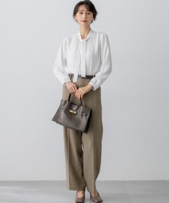 426* 新品 新作 23区 アムンゼン ボウタイ 2WAY ブラウス 38 セール】 【吸水速乾/UVケア/防シワ性】バックサテンアムンゼン
