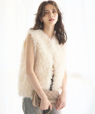 ＜23区 (Women)＞【ＳＬＯＷ／一部店舗限定】フェイクファー　ジレ（ＪＫＳＷＧＡ０９３０）
