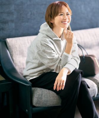 ＜自由区 S (Women/小さいサイズ)＞ウールブークレ　フーディー（ＫＫＷ７ＬＳ００３１）