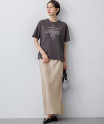 洗える】JANE PACKERコラボ フラワー刺繍 Tシャツ