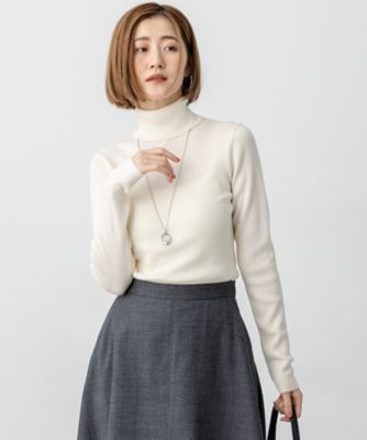 ＜23区 (Women)＞【見上愛さん着用／ＷＥＢ限定カラーあり】ウーステッドウール　リブタートル　ニット（ＫＲ２３ＧＷ０４５４）