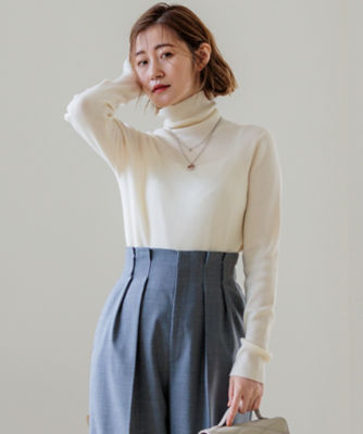 ＜23区 L (Women/大きいサイズ)＞【Ｏｇｇｉ１月号／ＣＬＡＳＳＹ．１１月号掲載】ウーステッドウール　リブタートルネック　ニット（ＫＲ２６ＣＷ０４５４）