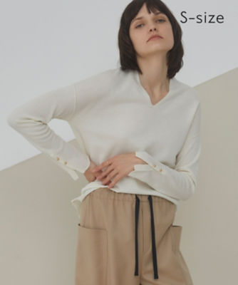 ＜BEIGE， (Women)＞【Ｓ－ｓｉｚｅ】ＬＩＳＳ　／　Ｖネックニット（ＫＲＣＸＩＷ０５００）