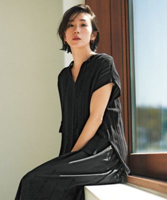 ＜自由区 (Women)＞【カタログ掲載・セットアップ対応・洗える】シアーコイルプルオーバー　ニット（ＫＲＷＭＣＭ０６５５）