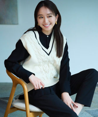 ＜23区 (Women)＞【洗える】コットンリリー　Ｖネック　ベスト（ＫＲＷＯＳＷ０３６１）