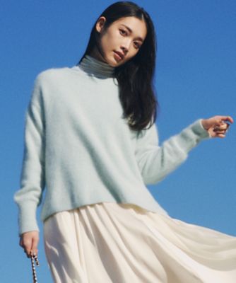 【滝沢眞規子さん着用】クルーネック　ヘアリー　ニット（ＫＲＷＳＳＷ０５５７）