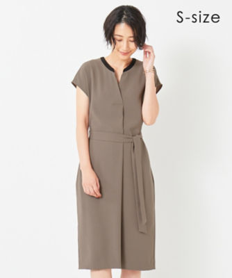 ＜BEIGE， (Women)＞【Ｓ－ｓｉｚｅ】ＣＩＮＤＹ　／　ワンピース（ＯＰＣＷＢＡ０７０１）