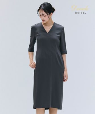 ＜BEIGE， (Women)＞【洗える】ＣＩＮＤＹ　／　Ｖネックハーフスリーブワンピース（ＯＰＣＷＧＡ０７１４）