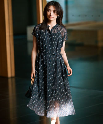 完売商品！リフレクト【洗える】フラワープリントワンピース（黒）LL・13号 完売商品！リフレクト【洗える】フラワープリントワンピース（黒）LL・13号