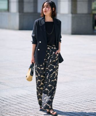 JOURNALSTANDARDLUXEサテンフラワープリントワイドeasyパンツ JOURNAL STANDARD LUXE（ジャーナルスタンダード ラックス）の「サテン