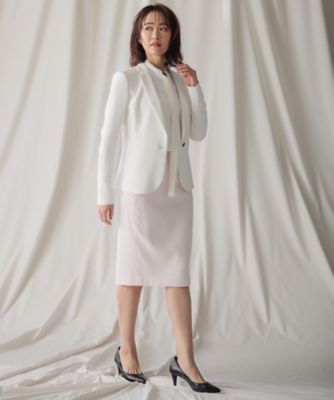 完売品 美品 ベイジ 2023年 LUIZA ルイーザ テーラードジャケット 白 完売品 美品 ベイジ 2023年 LUIZA ルイーザ テーラード