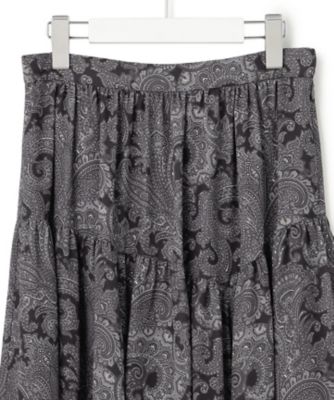 リバティプリントのティアードスカート / ペイズリー柄 / Mサイズ 着用レビュー】2サイズ展開の「リバティプリントのティアード