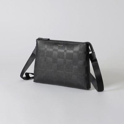 ＜BLACK LABEL CRESTBRIDGE (Men)＞エンボスチェックスクウェアサコッシュ（５１１３４５０３＿＿）
