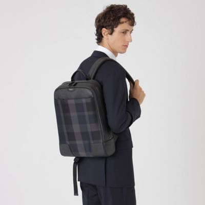 一部店舗限定】トーナルクレストブリッジチェックバックパック