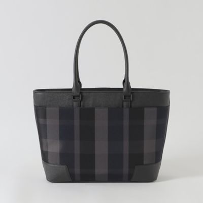 極美品 ブラックレーベルクレストブリッジ トーナル チェック ショルダーバッグ PVCクレストブリッジチェックショルダーバッグ