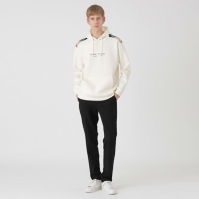 一部店舗限定】ショルダーチェックロゴフーディー