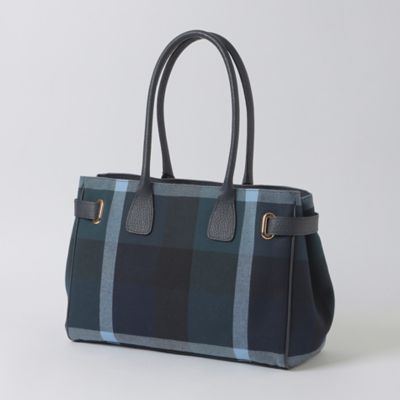 ＜BLUE LABEL CRESTBRIDGE (Women)＞クレストブリッジチェックキャンバスハトメトート（５５１７７６２４＿＿）