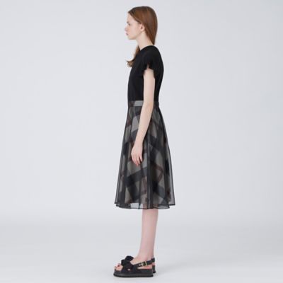 BLUE LABEL CRESTBRIDGE（ブルーレーベルクレストブリッジ）の