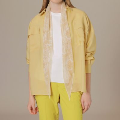 ＜MACKINTOSH LONDON (Women)＞【ＢＩＢＵＲＹ　ＦＬＯＷＥＲ　００１】ドローイングタッチダイヤモンドシェイプスカーフ（Ｇ５７０５１１５＿＿）