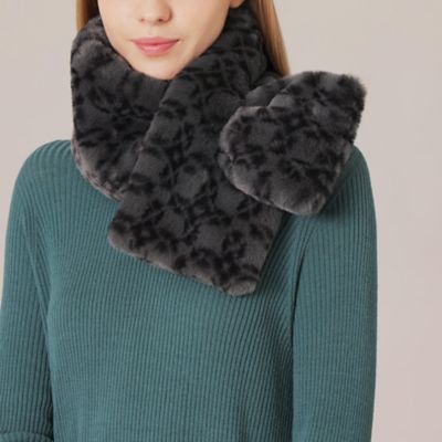 ＜MACKINTOSH LONDON (Women)＞アンドリューファーマフラー（Ｇ５７１６８３３＿＿）