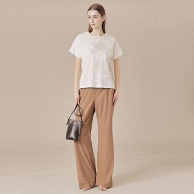 BIBURY FLOWER】ラインバイブリーフラワーTシャツ
