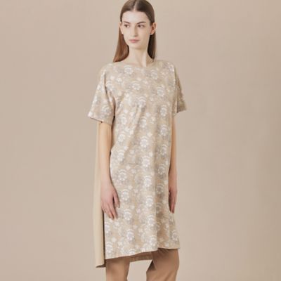 【婦人画報掲載】【ＢＩＢＵＲＹ　ＦＬＯＷＥＲ】カラーバイブリーフラワーロングＴシャツ（Ｇ５Ｐ１８５５９＿＿）