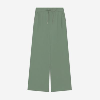 【Ｌｅｓｂｕｒｙ　Ｅａｓｙ　Ｐａｎｔｓ／レスベリー　イージーパンツ】トリコットストレッチワイドパンツ（Ｇ５Ｒ１３５４３＿＿）