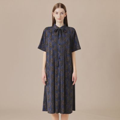 【Ｌ】【婦人画報掲載】【ＢＩＢＵＲＹ　ＦＬＯＷＥＲ】トーナルバイブリーフラワージャージワンピース（Ｇ７Ｊ２２５３６＿＿）