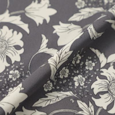 【Ｌ】【婦人画報掲載】【ＢＩＢＵＲＹ　ＦＬＯＷＥＲ】トーナルバイブリーフラワージャージワンピース（Ｇ７Ｊ２２５３６＿＿）