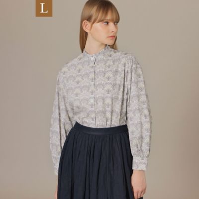 ＜MACKINTOSH LONDON L (Women/大きいサイズ)＞【Ｌ】【ＢＩＢＵＲＹ　ＦＬＯＷＥＲ　００２】バイブリーフラワー００２ブラウス（Ｇ７Ｍ０８１３７＿＿）