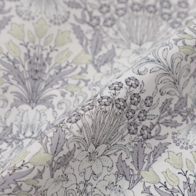 【Ｌ】【ＢＩＢＵＲＹ　ＦＬＯＷＥＲ　００２】バイブリーフラワー００２ブラウス（Ｇ７Ｍ０８１３７＿＿）
