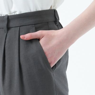 【ＬＥＥ５月号／蛯原友里さん着用】【２０２５年春夏モデル】ＤＲＹ　ＯＸＦＯＲＤ　テーパードパンツ（Ｈ５Ｒ１２５８１＿＿）