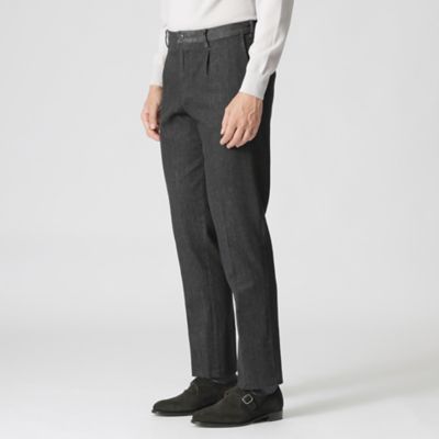 「Ａｄｊｕｓｔａｂｌｅ　Ｆｉｔ」ストレッチリアクティブデニムワンプリーツパンツ／テーパードジーンズ（Ｊ１Ｒ５５２１５＿＿）