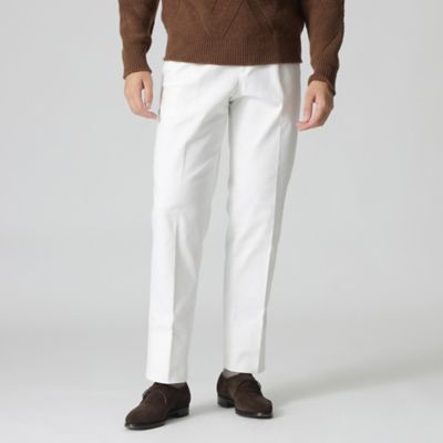 ＜Paul Stuart (Men)＞「Ａｄｊｕｓｔａｂｌｅ　Ｆｉｔ」ストレッチホワイトデニムワンプリーツパンツ／テーパードジーンズ（Ｊ１Ｒ５５２１７＿＿）