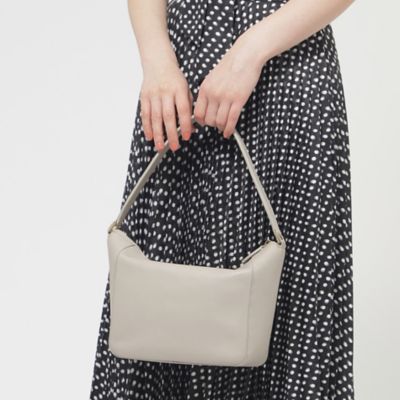 【Ｐｒｅｃｉｏｕｓ掲載】ＨＯＲＵＳレザーミニバッグ（Ｋ１１１３００９＿＿）