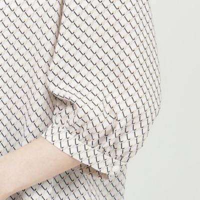 【ＷＥＢ・一部店舗限定／ウォッシャブル】トライアングルプリント　ブラウス（Ｋ１Ｌ１６５８１＿＿）