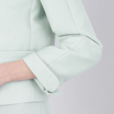 【ＥＰＯＣＡ　ＤＩ　ＢＡＳＥ】　メタルラメジャカード　ノーカラージャケット　《ＷＥＢ＆一部店舗限定》（Ｍ５Ｅ２１５４５＿＿）