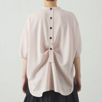 【接触冷感／ＵＶ効果／着用しわ軽減】バックボタンショートスリーブブラウス（Ｎ５Ｍ８４５２６＿＿）