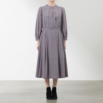 【ＬＩＢＥＲＴＹ】　ＥＶＥＲＹＮ　ＴＲＡＩＬ　バンドカラーワンピース（Ｖ５Ｊ１１４３５＿＿）