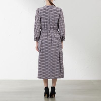 【ＬＩＢＥＲＴＹ】　ＥＶＥＲＹＮ　ＴＲＡＩＬ　バンドカラーワンピース（Ｖ５Ｊ１１４３５＿＿）