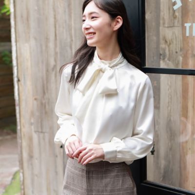 キュートサテンボウタイブラウス ｖ５ｍ１３４４８ 三越伊勢丹オンラインストア 公式