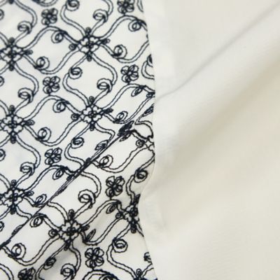 【ＷＥＢ・一部店舗限定】【ＡＴＥＬＩＥＲ　ＣＯＬＬＥＣＴＩＯＮ】　ＬＩＢＥＲＴＹ刺繍パレットデシンブラウス（Ｖ５Ｍ７１５５６＿＿）