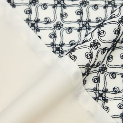 【ＷＥＢ・一部店舗限定】【ＡＴＥＬＩＥＲ　ＣＯＬＬＥＣＴＩＯＮ】　　ＬＩＢＥＲＴＹ刺繍パレットデシンスカート（Ｖ５Ｓ７１５５６＿＿）
