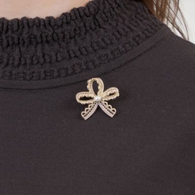 ＜AMACA (Women)＞レースリボンブローチ（Ｖ５Ｖ４４６４１＿＿）