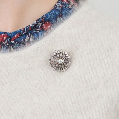 ＜AMACA (Women)＞クリスタルブローチ（Ｖ５Ｖ４７６４４＿＿）